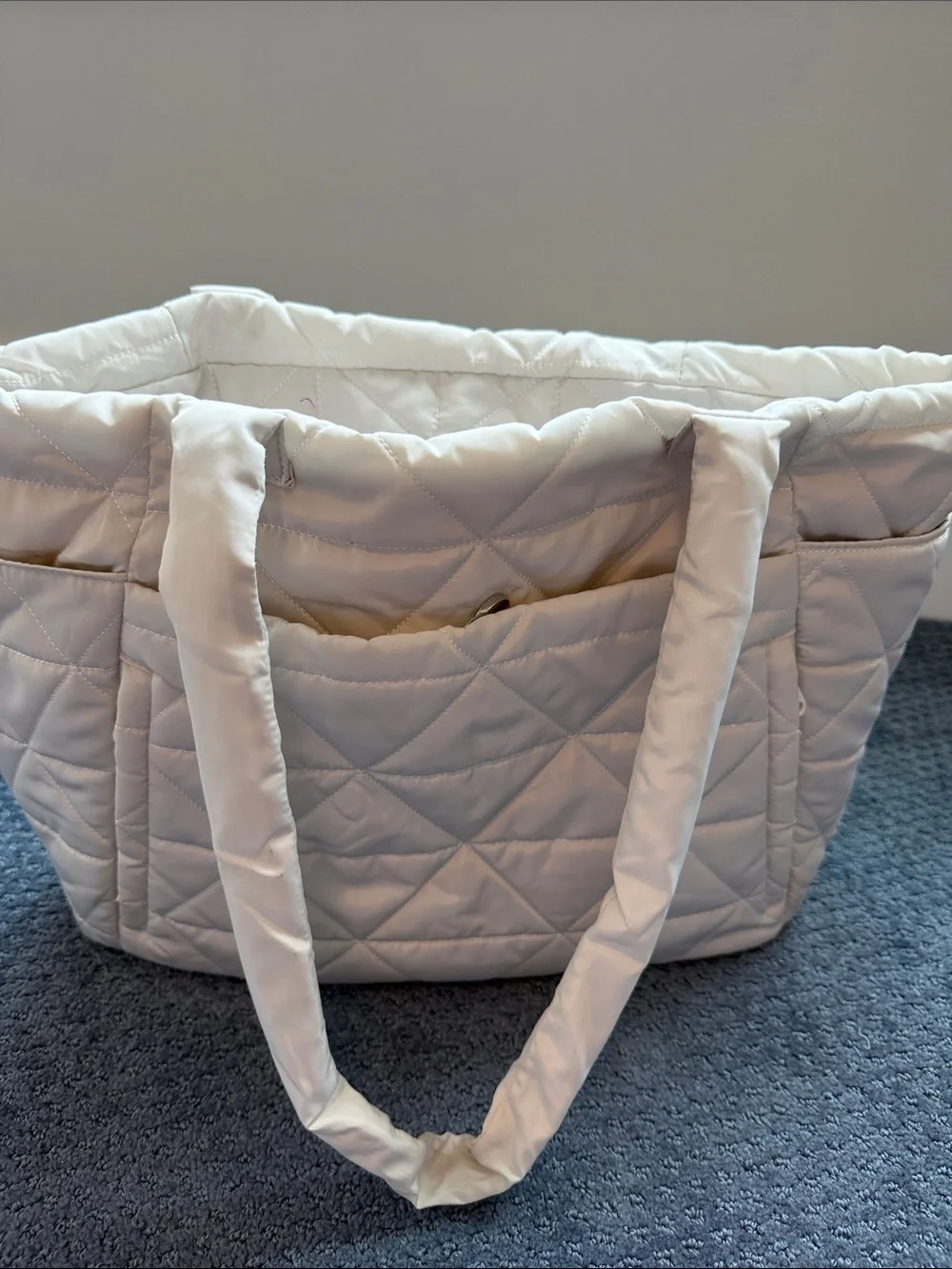 Quilted White Tote Bag - Versatile Everyday Handbag